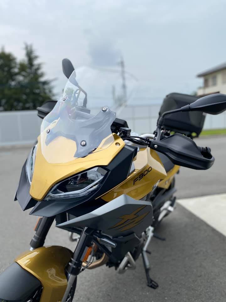 BMW F900XR純正スクリーン （BMW F900XR「WRSスモークスクリーン