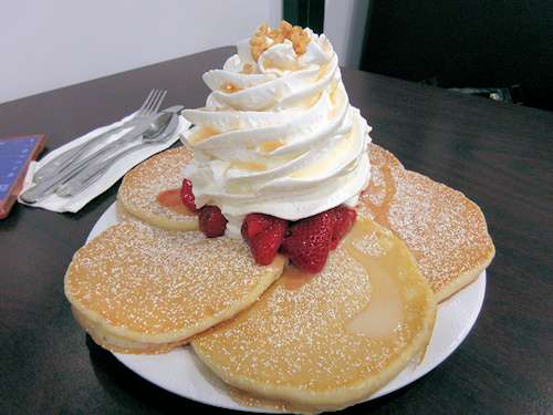 エッグスンシングスパンケーキ