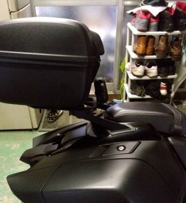 ホンダ nm4 リアキャリア製作 表現工房