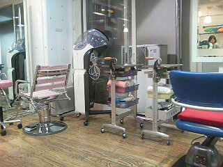 hair dressing room 331