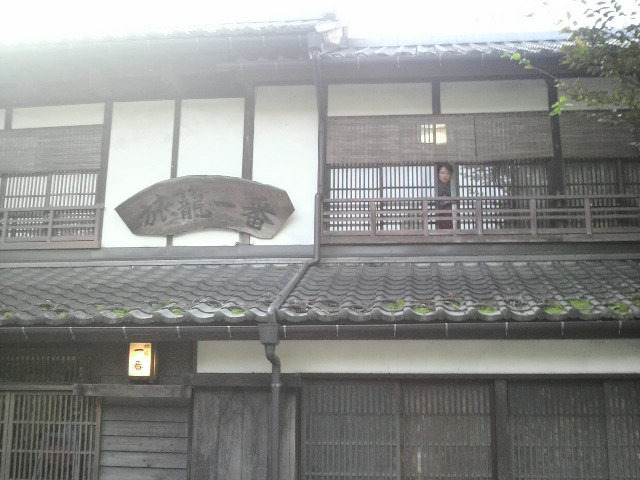 2012101607240000.jpg