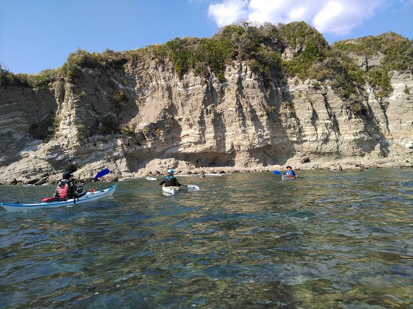 葉山一色海岸DAYキャンプツアー | 葉山シーカヤッククラブのツアー 