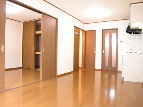 第一熊沢コーポ202(横)0002.jpg