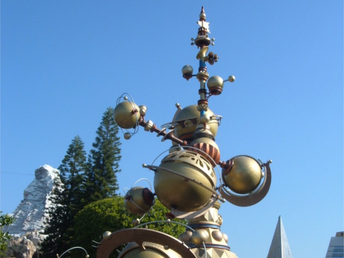 ディズニーの噂・裏技・裏話_アメリカのディズニーリゾートが1日限定で24時間営業!その理由とは