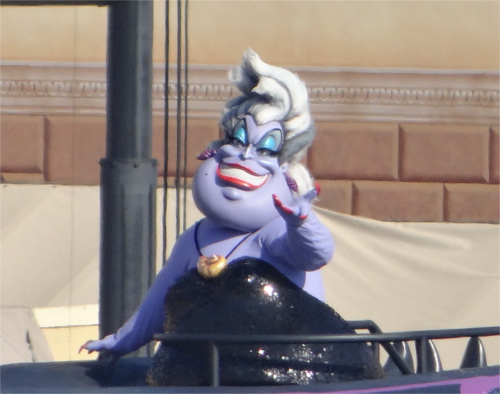 ディズニーのトリビア・裏話_ディズニーシーのヴィランズショー「ザ・ヴィランズ・ワールド」