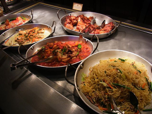 セイリングデイ・ブッフェの料理