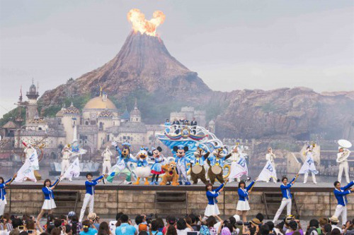 ディズニーシーの15周年セレモニーで炎が隠れミッキーに_2