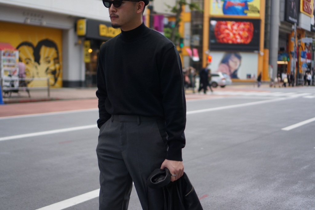 モックネックとは。 | Time is on Blog