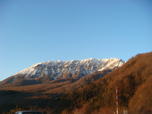 大山南壁 鍵掛峠から