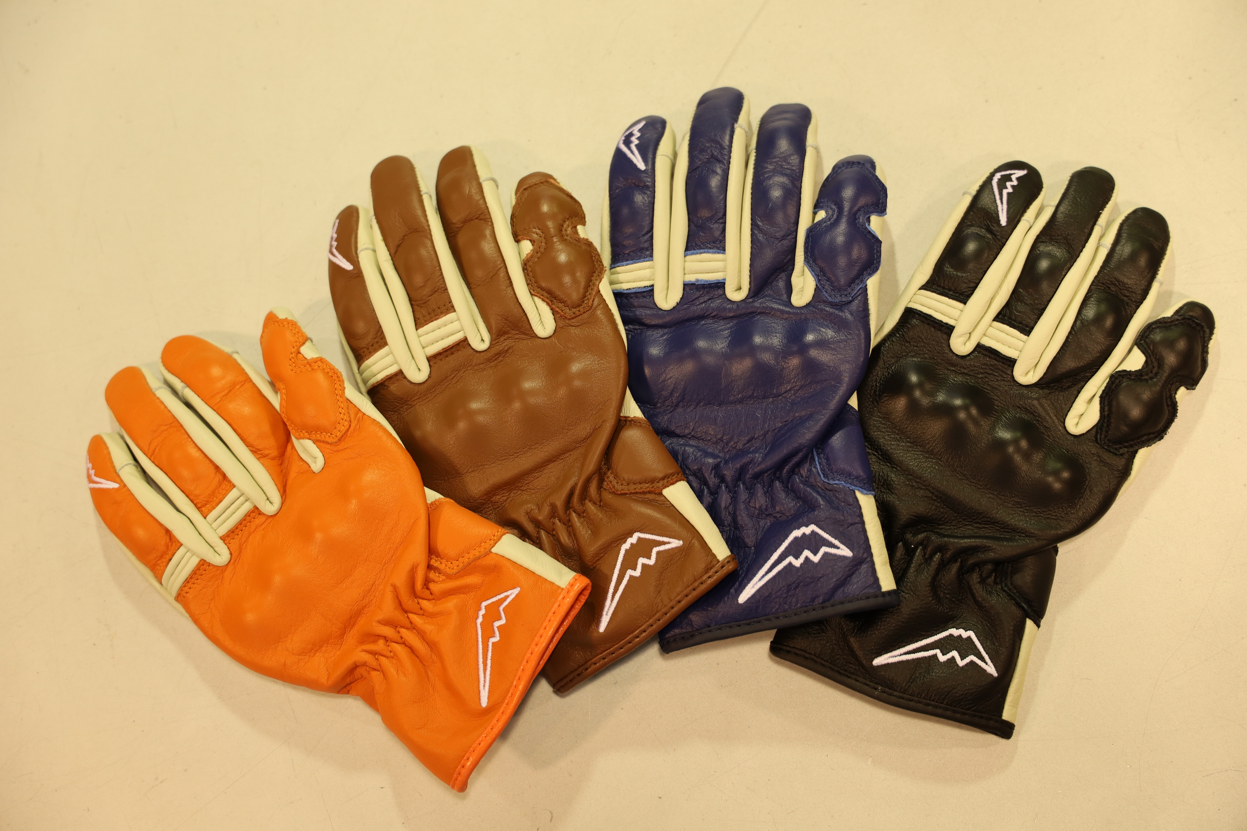 KUSHITANI K-5341 レイヴングローブ II XL オレンジ KUSHITANI K-5341 レイヴングローブ II XL オレンジ