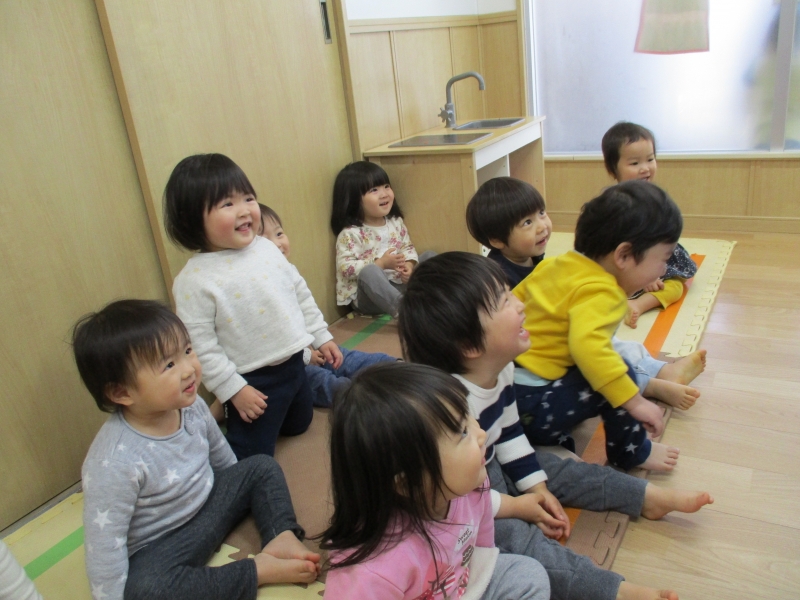 小さいお友だちの体操あそび キッズハウスダイアリー