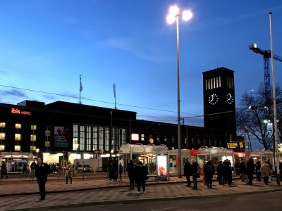 2.DUS_station.jpg