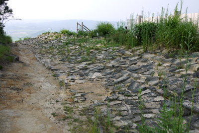 鬼ノ城敷石
