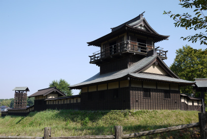 逆井城 二層櫓と井桜矢倉
