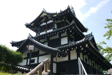 高田城三重櫓