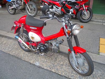 元の14インチへ・・・ | スーパーカブのカスタムin京都