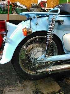 スーパーカブリジットサス リジットサスにしない理由・・・ | スーパーカブのカスタムin