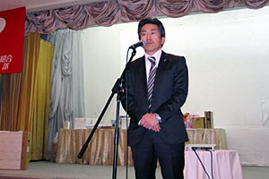 ご挨拶する上川北支部の森口支部長