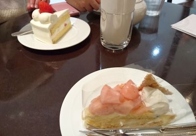 大人は+ケーキ