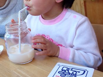 ミルクセーキがみるみる