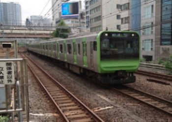 E235系