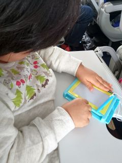 飛行機でおまけ遊び