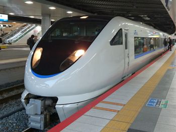 新大阪よりサンダーバード