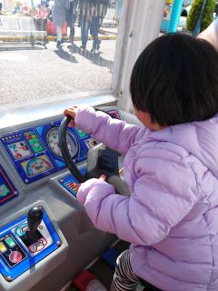 バスの運転手(の真似)