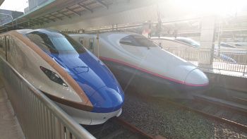 朝から多数出発