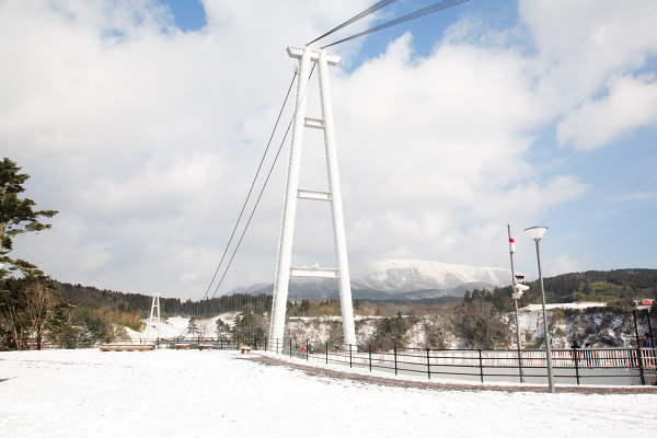 冬の九重大吊橋