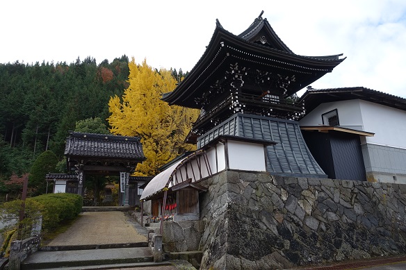 上宝 円空・播隆の足跡巡り(1)ー本覚寺・上宝ふるさと歴史館
