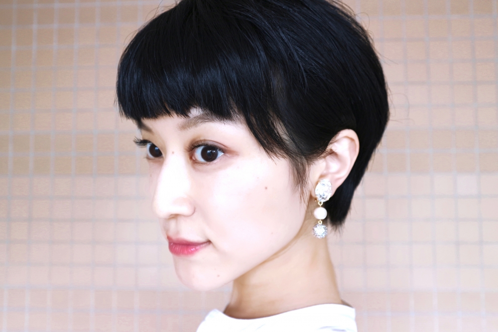 【JULICA ジュリカ】スワロフスキーとパールのイヤリング「ボンボンパーティ_クラシック」