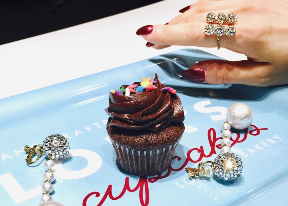 【JULICA ジュリカ】Lolas Cupcakes Tokyo & Jewelry. カップケーキとジュエリー。
