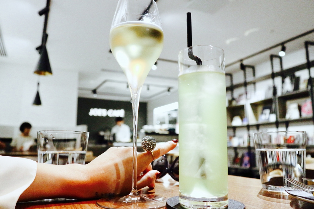 【JULICA ジュリカ】ジュエリーデザイナーゆり香のジュエリー、イヤリング、ファッションコーデ、東京、銀座、joe’scafe、ginzasix。