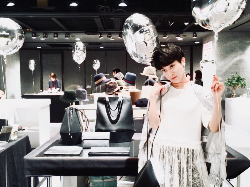【JULICA ジュリカ】ジュエリーデザイナーゆり香のジュエリー、イヤリング、ファッションコーデ、東京、lights。