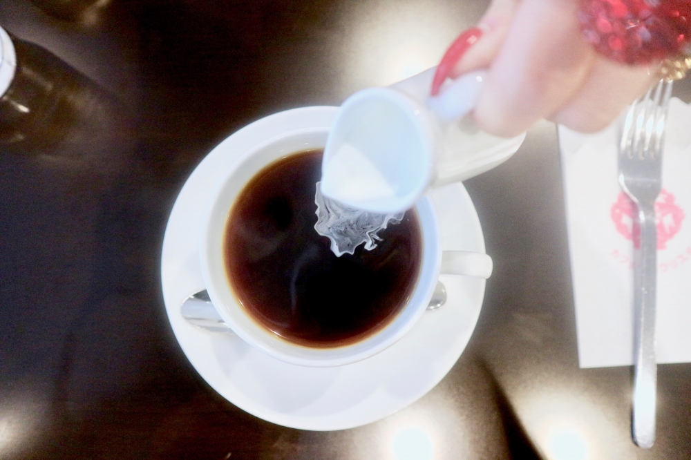 “YURIKALAMODE” OFFICIAL BLOG of YURIKA, JULICA designer, #YURIKASGINZAGUIDE,カフェパウリスタ