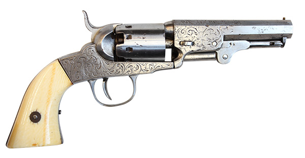 エングレービングリボルバー