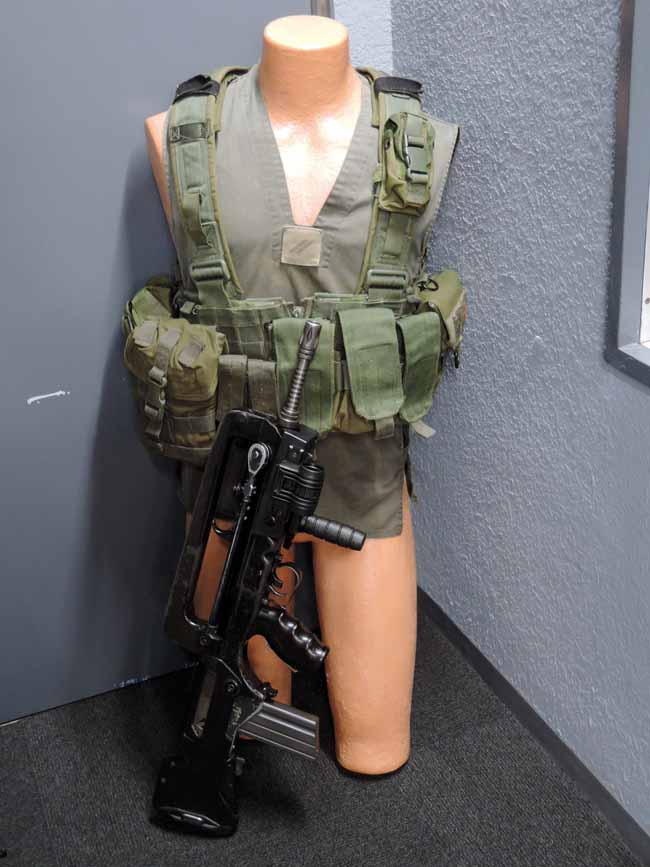 米軍ベトナム装備Ｍ56シャベル 荷物は軽い方が助かります。 | Chicago Blog