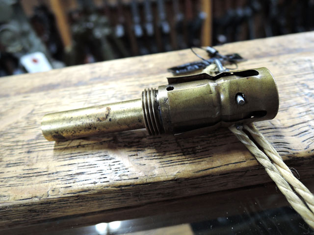 貴方は何メートル投げられる?「九七式手榴弾」 | Chicago Blog