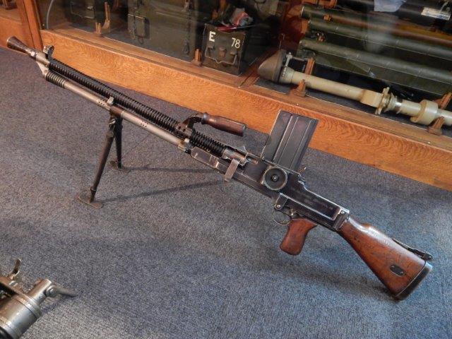 獅子が刻まれし機関銃（ZB26軽機関銃） | Chicago Blog