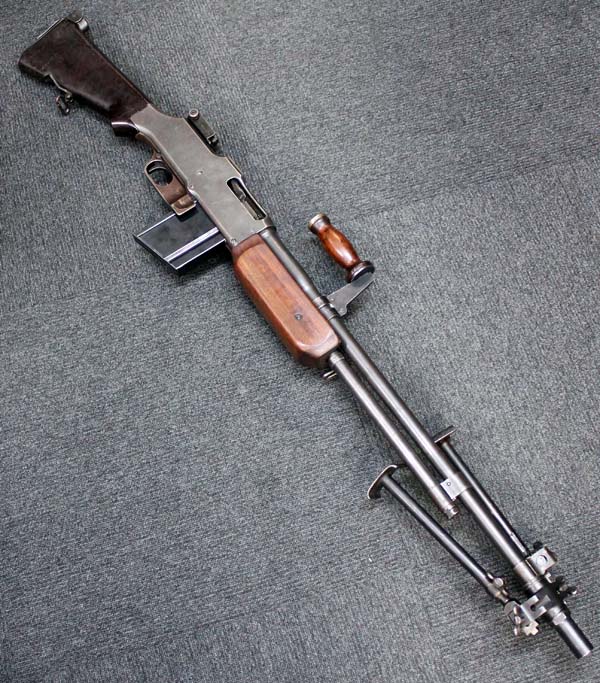 新作限定SALEBrowning BAR 実物 木製ハンドガード　　無可動 ブローニング　M1918 モデルガン