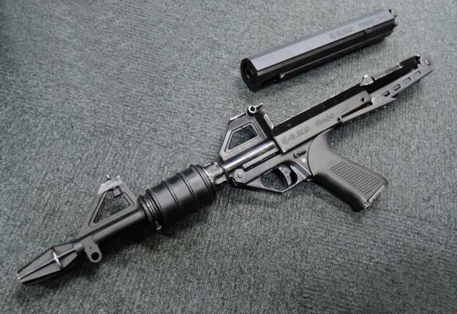 折り畳む銃床「キャリコ M100 カービン (9/19追記)」 | Chicago Blog