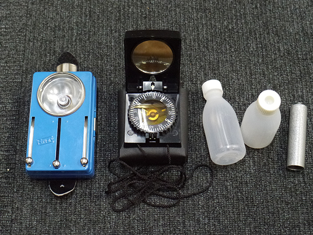 東ドイツ軍 シグナルライト ドイツ軍】野戦用シグナルライト(単一電池