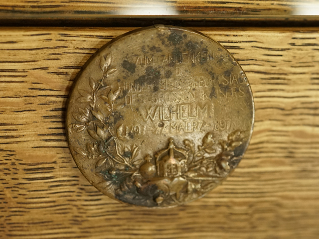 123年前のヴィルヘルム1世 生誕100周年記念メダル | Chicago Blog