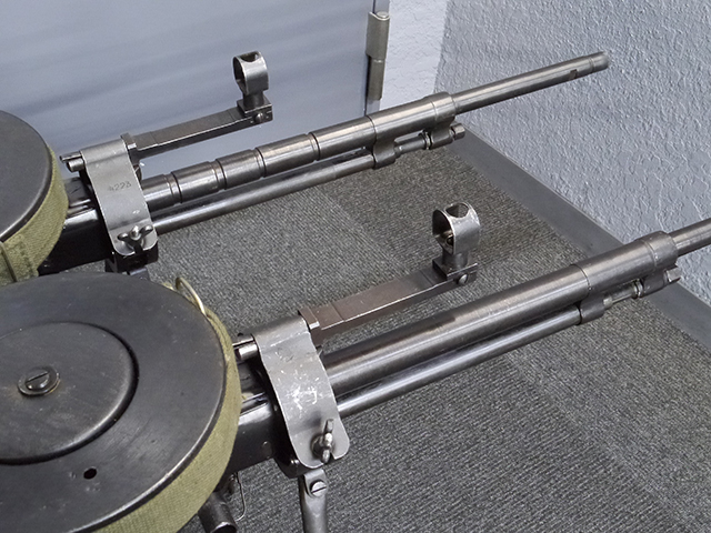 DT車載機関銃用のマガジン(観賞用) DTマガジンは今がお買い得なのです