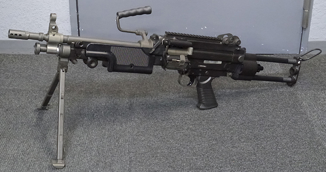 レビュー高評価商品 軽機関銃M249初期型 米軍放出品ストックカット 無可動実銃 トイガン