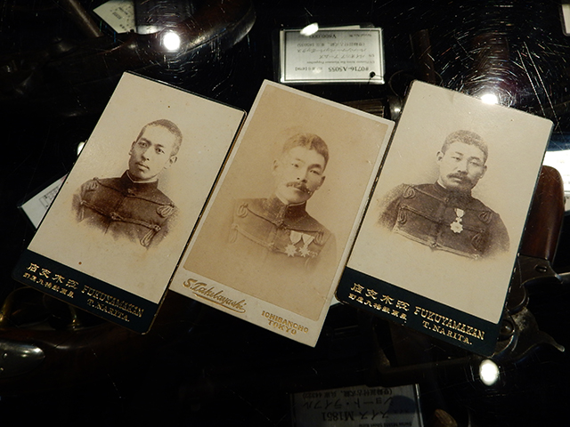 陸軍大将尾野実信、陸軍中将古海厳潮、陸軍中将武内徹の陸軍中将福原銭太郎宛のポートレイト3枚セット Chicago Blog