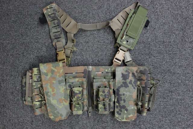 ドイツ連邦軍の装備品セットをヤフオクに出品中! | Chicago Blog