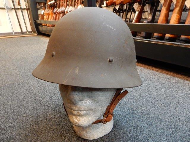 久々入荷「スウェーデン軍 M26ヘルメット」 | Chicago Blog