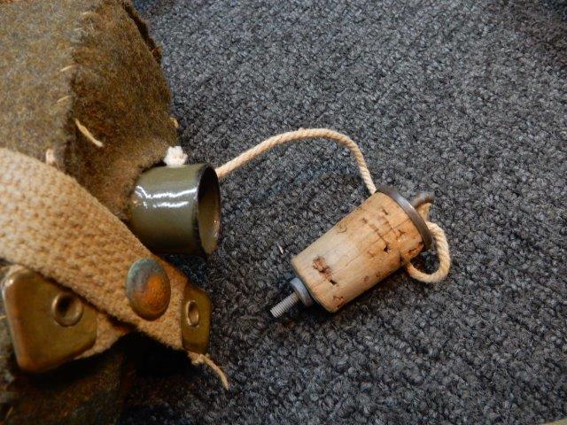 イギリス軍P37装備水筒レプリカ イギリス軍P37装備水筒レプリカ - メルカリ